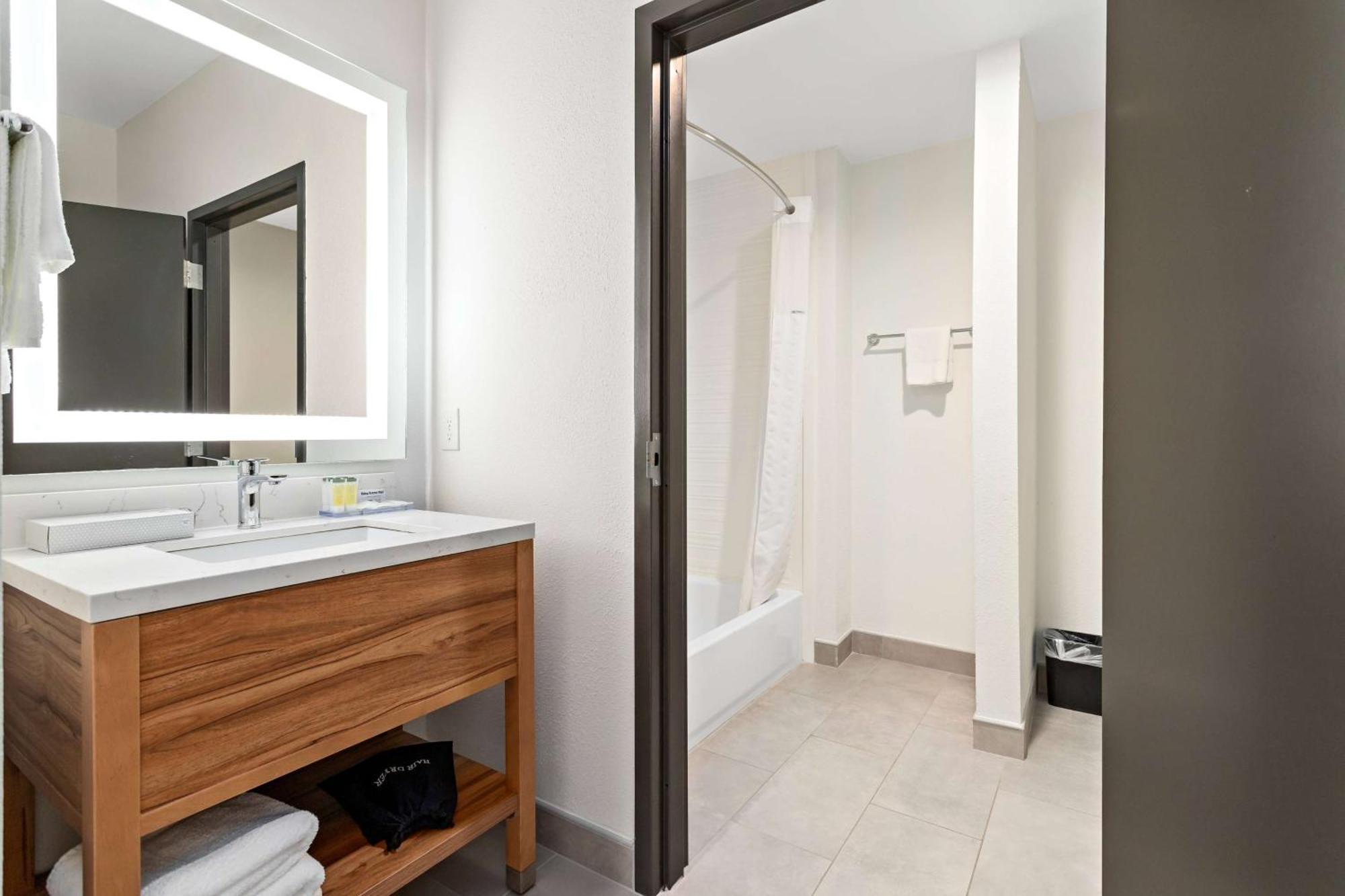 Hawthorn Extended Stay By Wyndham Port Arthur Buitenkant foto